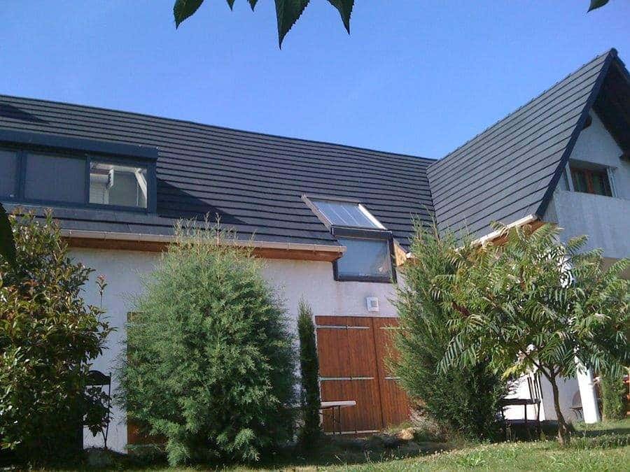 Gros plan gouttière bac acier Val-de-Marne, Eric Couvreur